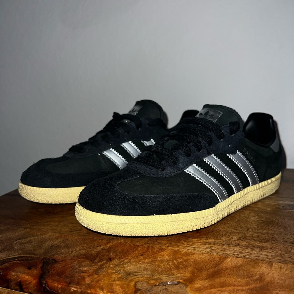 adidas Samba OG - Black Matte Silver